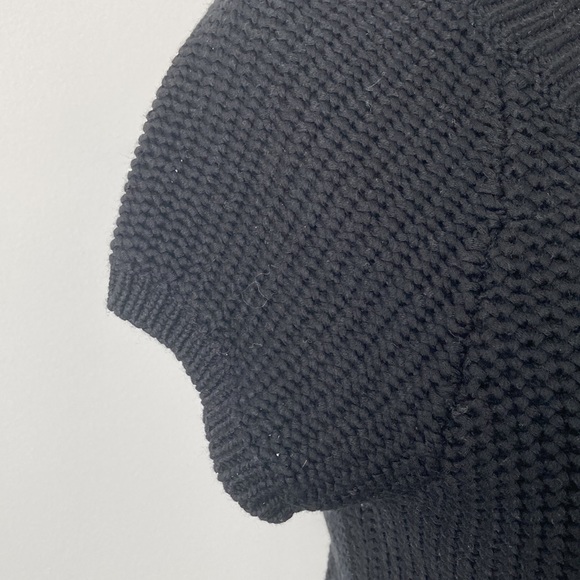 Kenneth Cole Reaction Black Sweater Bolero - Picture 6 of 9